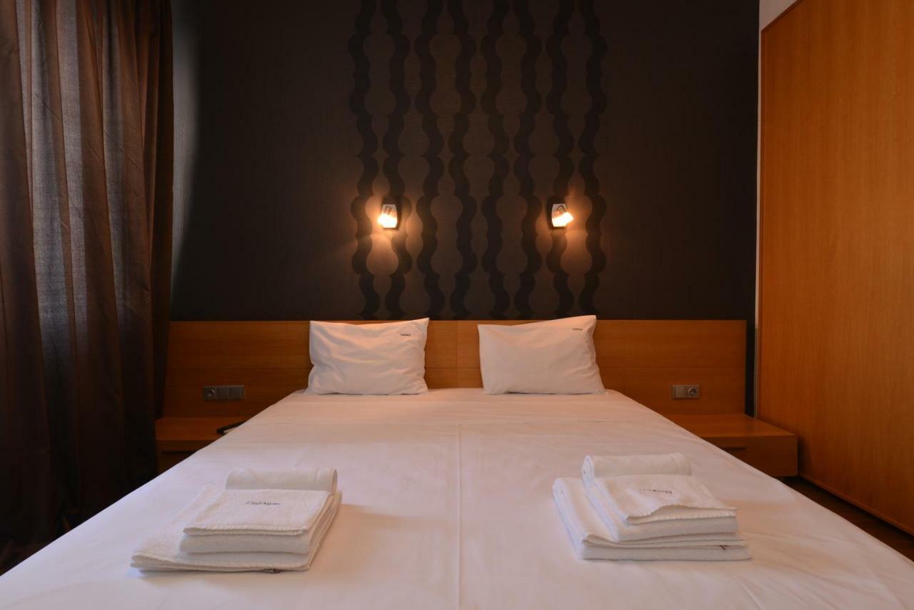 Super Premium Two Bedroom Suite On Vitosha Boulevard Sofia Exterior foto